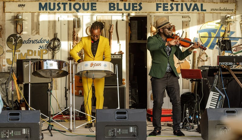 WEEKLY COCKTIAL PARTY 3